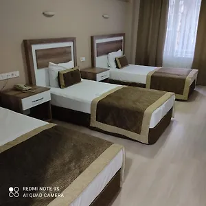 Hotel Dempa ***
