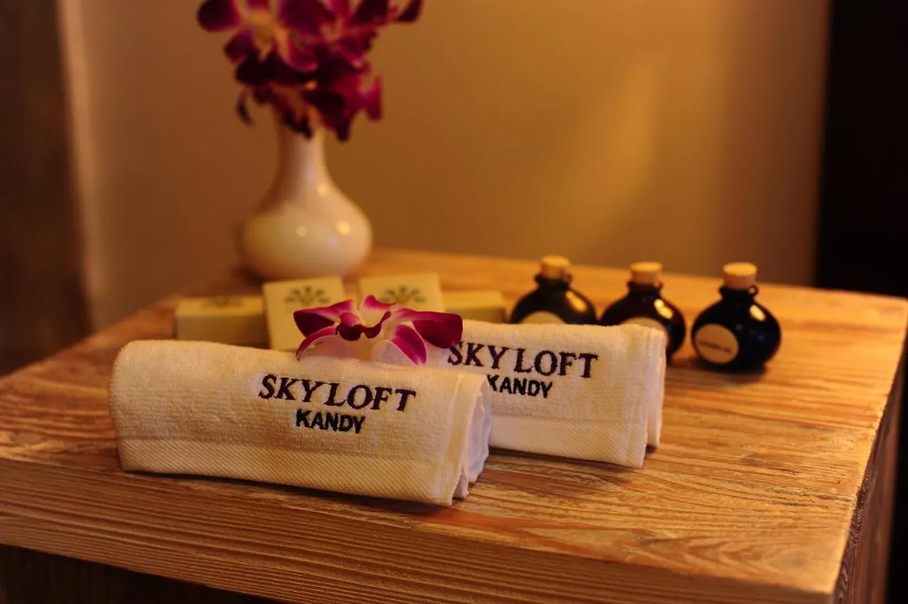 Skyloft Kandy By Aaradhya 4*,