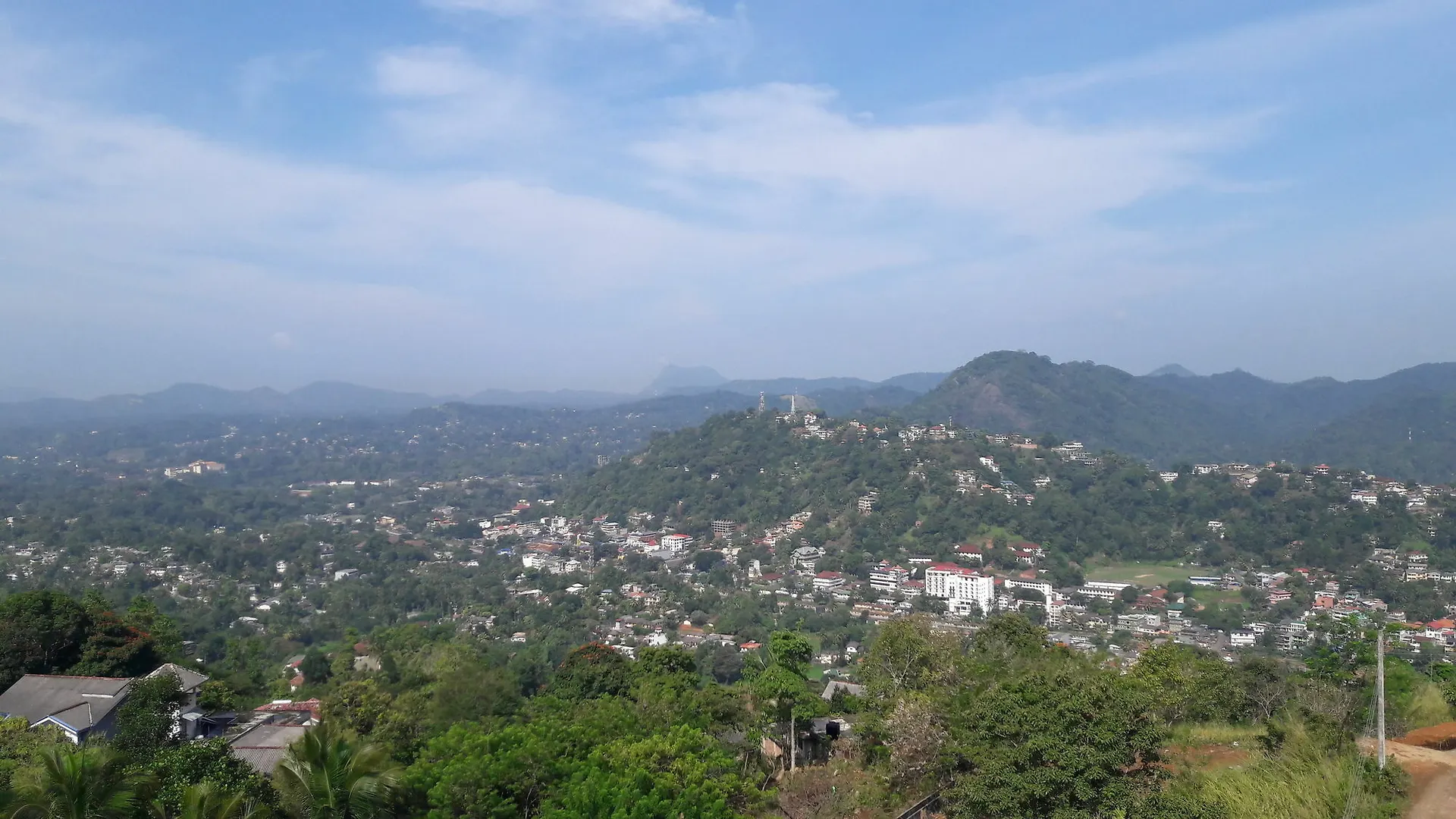 Hotel Skyloft Kandy By Aaradhya